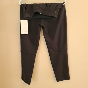 NWT Lululemon Essential HR Trouser